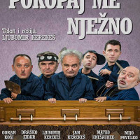 Kerekesh teatar i volonterke dm-drogerie markt d.o.o. razveselili korisnice Doma kartama za predstavu